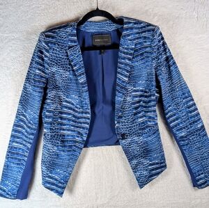 BCBGMaxAzria Blue Patterned Blazer